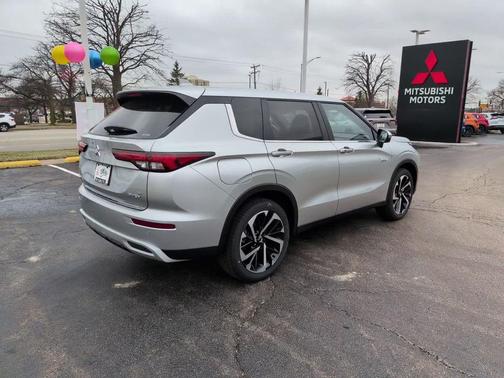 2025 Mitsubishi Outlander PHEV SE S-AWC