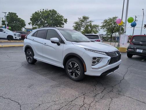 Diamond White 2026 Mitsubishi Eclipse Cross SEL