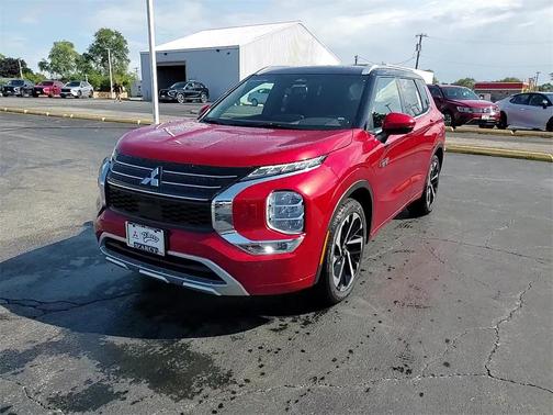 2025 Mitsubishi Outlander PHEV SEL