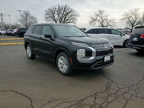 2026 Mitsubishi Outlander ES 2.5 S-AWC