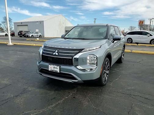 2026 Mitsubishi Outlander SE 2.5 S-AWC