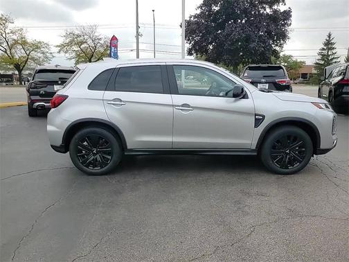 2025 Mitsubishi Outlander Sport 2.0 LE
