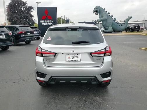 2025 Mitsubishi Outlander Sport 2.0 LE