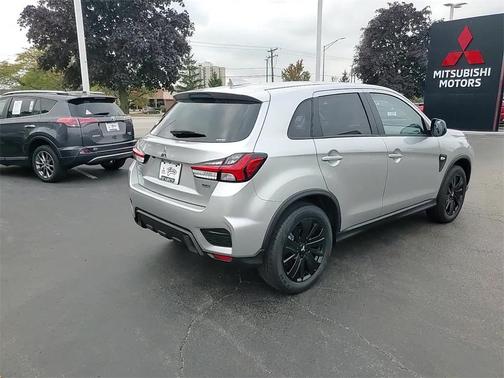 2025 Mitsubishi Outlander Sport 2.0 LE