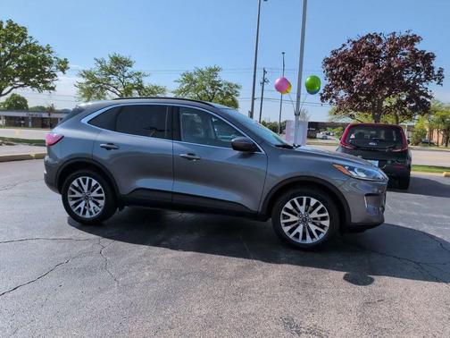 Carbonized Gray Metallic 2022 Ford Escape Titanium
