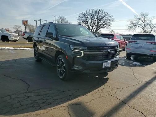 2022 Chevrolet Tahoe 4WD RST