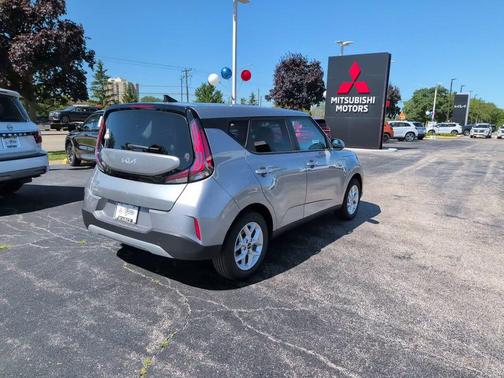 Steel Gray 2025 Kia Soul LX