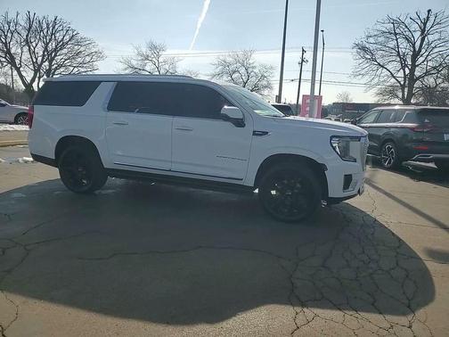 2021 GMC Yukon XL Denali