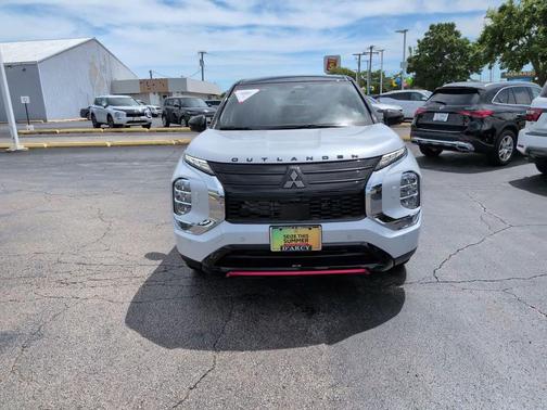 Diamond White 2026 Mitsubishi Outlander Ralliart S-AWC