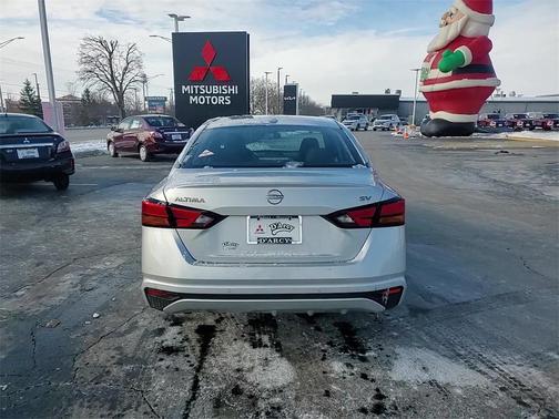 2024 Nissan Altima 2.5 SV