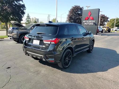 2022 Mitsubishi Outlander Sport 2.0 LE