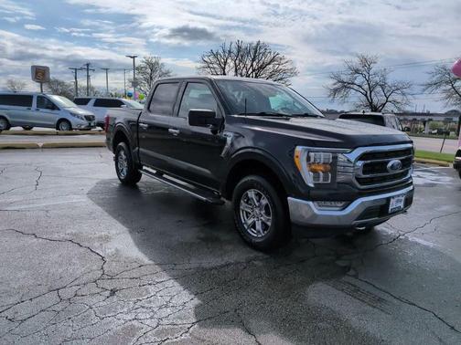 Antimatter Blue Metallic 2021 Ford F-150 XLT