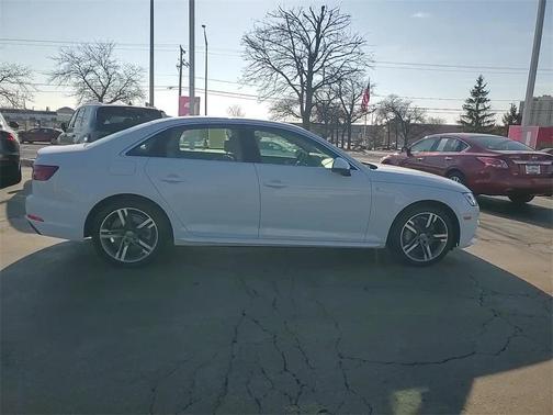 2018 Audi A4 2.0T Premium Plus