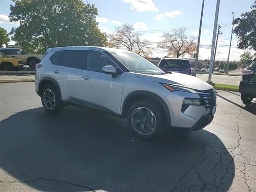 2025 Nissan Rogue SV
