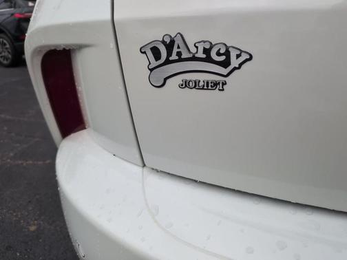 Star White Metallic Tri-Coat 2023 Ford Escape ST-Line