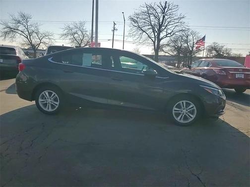 2016 Chevrolet Cruze LT Auto