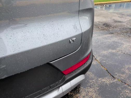 Sterling Gray Metallic 2024 Chevrolet Trailblazer LT