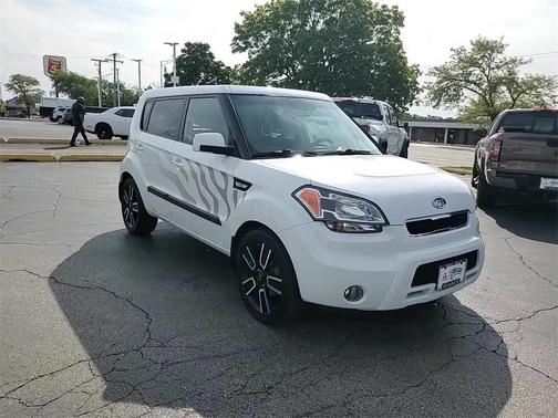 2011 Kia Soul +
