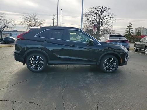 2026 Mitsubishi Eclipse Cross SE