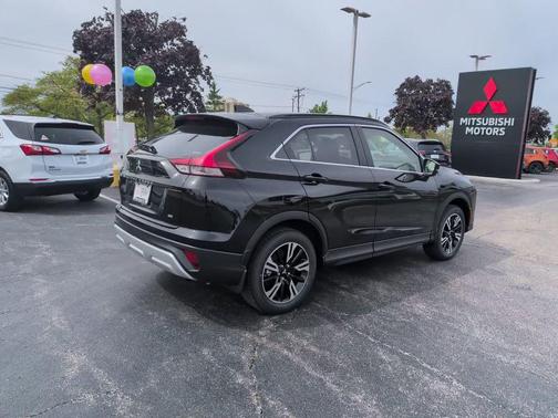 Black Pearl 2026 Mitsubishi Eclipse Cross SE