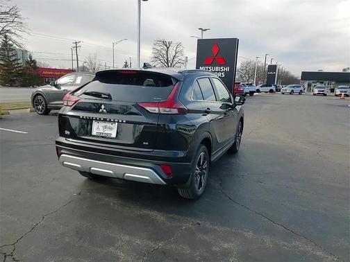 2026 Mitsubishi Eclipse Cross SE