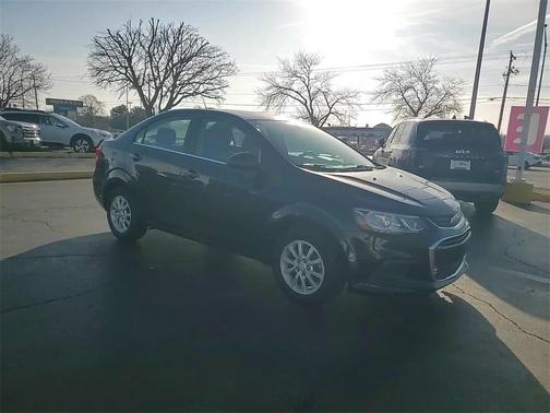 2017 Chevrolet Sonic LT