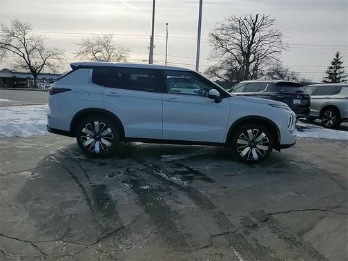 2026 Mitsubishi Outlander SE 2.5 S-AWC