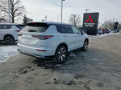 2026 Mitsubishi Outlander SE 2.5 S-AWC