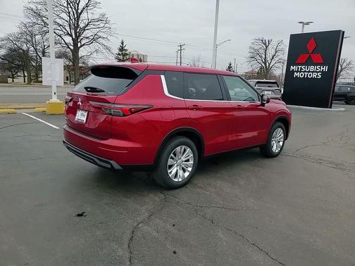 Diamond 2026 Mitsubishi Outlander ES 2.5 S-AWC