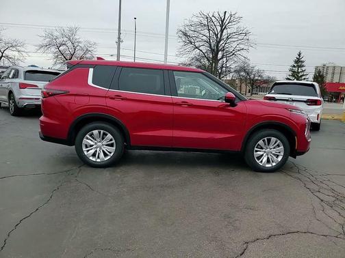 Diamond 2026 Mitsubishi Outlander ES 2.5 S-AWC