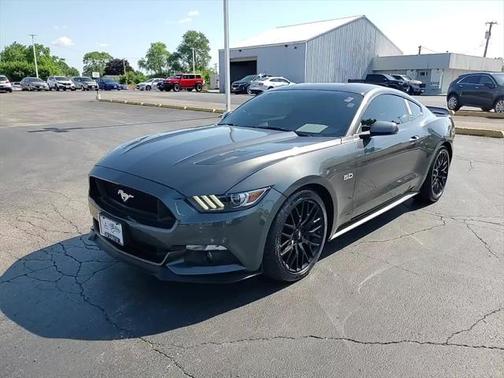 2017 Ford Mustang GT Premium