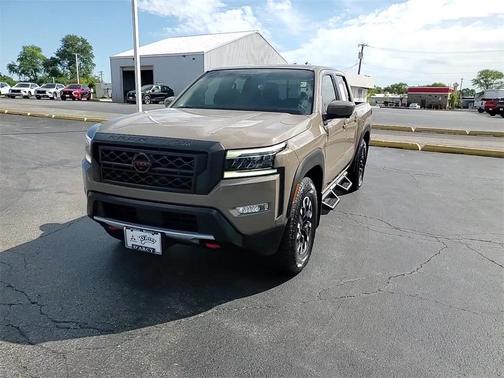 2022 Nissan Frontier PRO-X