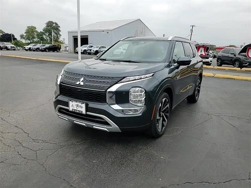 2025 Mitsubishi Outlander PHEV SEL