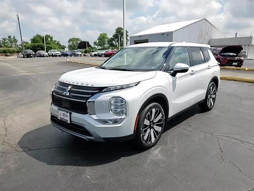 2025 Mitsubishi Outlander SE 2.5 S-AWC