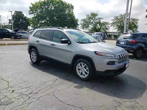 2016 Jeep Cherokee Sport