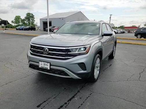 2022 Volkswagen Atlas Cross Sport 2.0T SE w/Technology 4MOTION