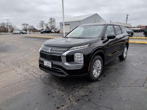 2026 Mitsubishi Outlander ES 2.5 S-AWC