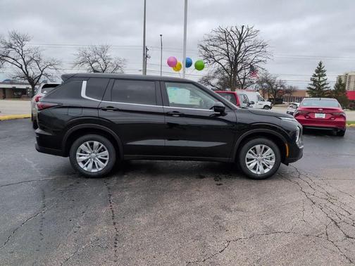 2026 Mitsubishi Outlander ES 2.5 S-AWC