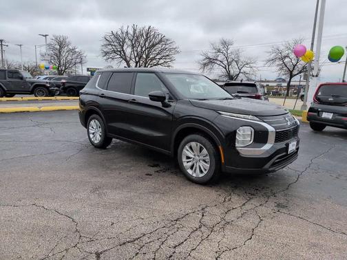 2026 Mitsubishi Outlander ES 2.5 S-AWC