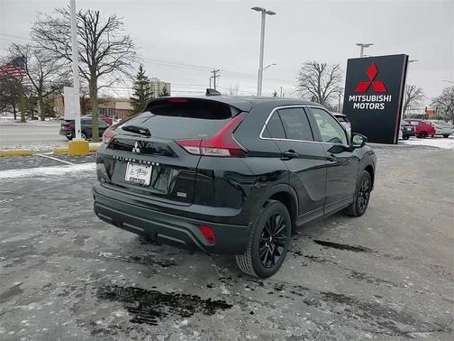 2025 Mitsubishi Eclipse Cross LE