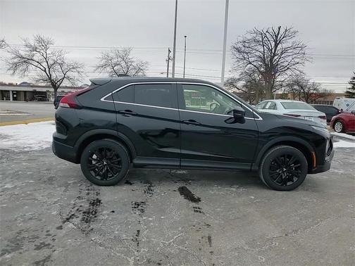 2025 Mitsubishi Eclipse Cross LE