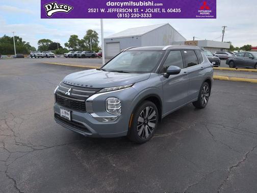 Moonstone 2026 Mitsubishi Outlander SEL