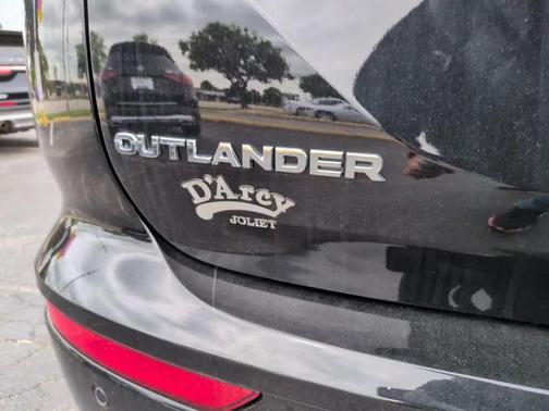 Black Pearl 2026 Mitsubishi Outlander SEL