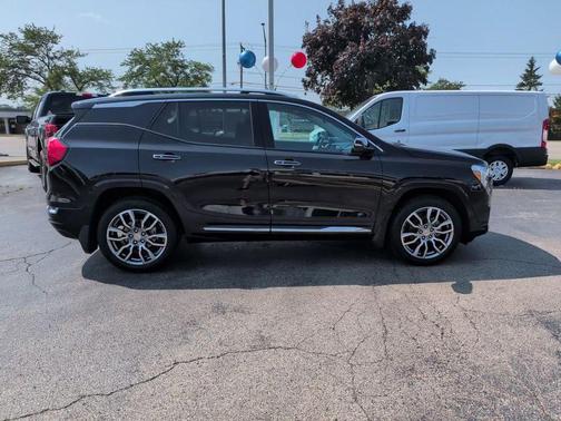 Ebony Twilight Metallic 2022 GMC Terrain Denali