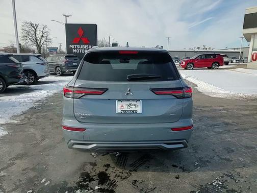 2026 Mitsubishi Outlander SEL 2.5 S-AWC