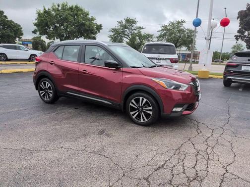 Cayenne Red 2020 Nissan Kicks SR