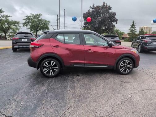 Cayenne Red 2020 Nissan Kicks SR