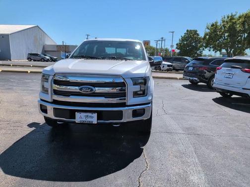 White 2017 Ford F-150 Lariat