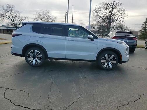 2026 Mitsubishi Outlander SE 2.5 S-AWC