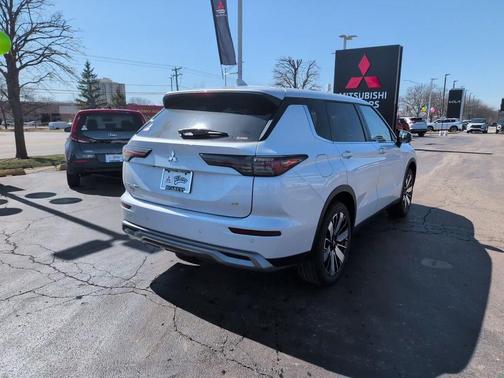 2026 Mitsubishi Outlander SE 2.5 S-AWC